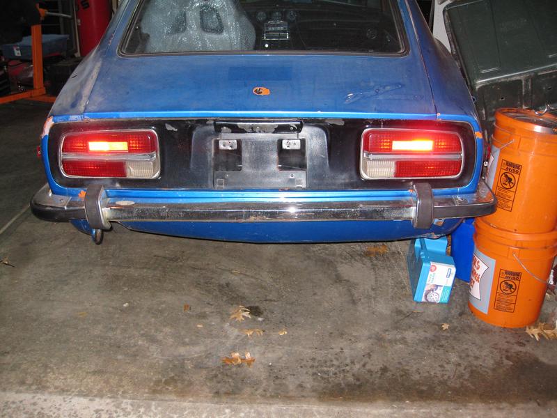 Removing the tail lights